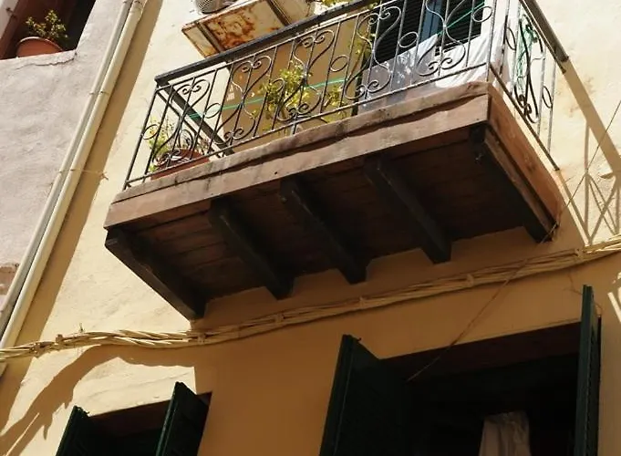 Eleonora Chania (Crete)