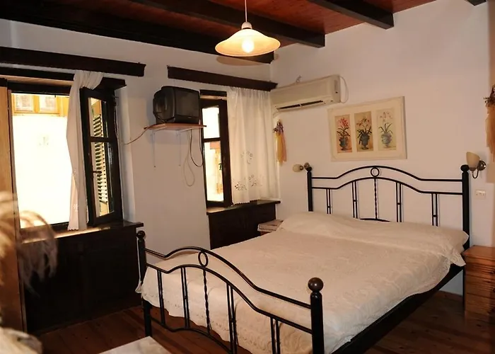 Eleonora Apartment *