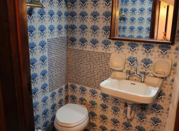 アパート Eleonora ハニア